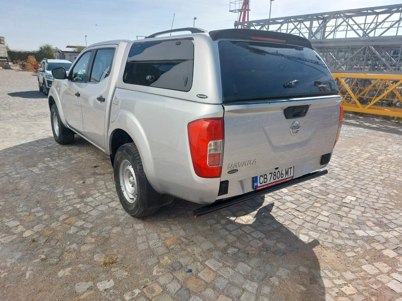 Nissan Navara 2.3, снимка 3 - Автомобили и джипове - 56588643