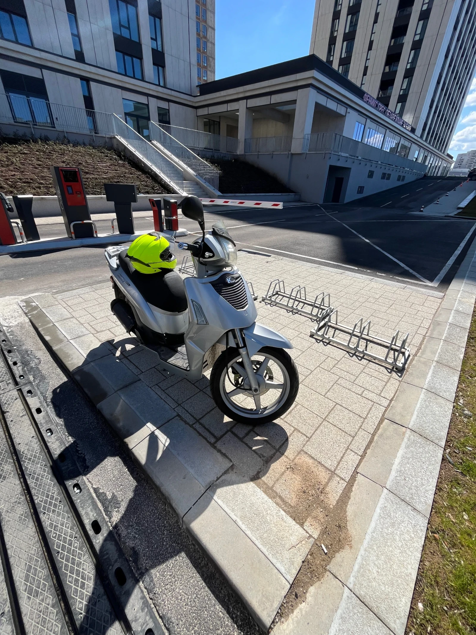 Kymco People, снимка 4 - Мотоциклети и мототехника - 54145500