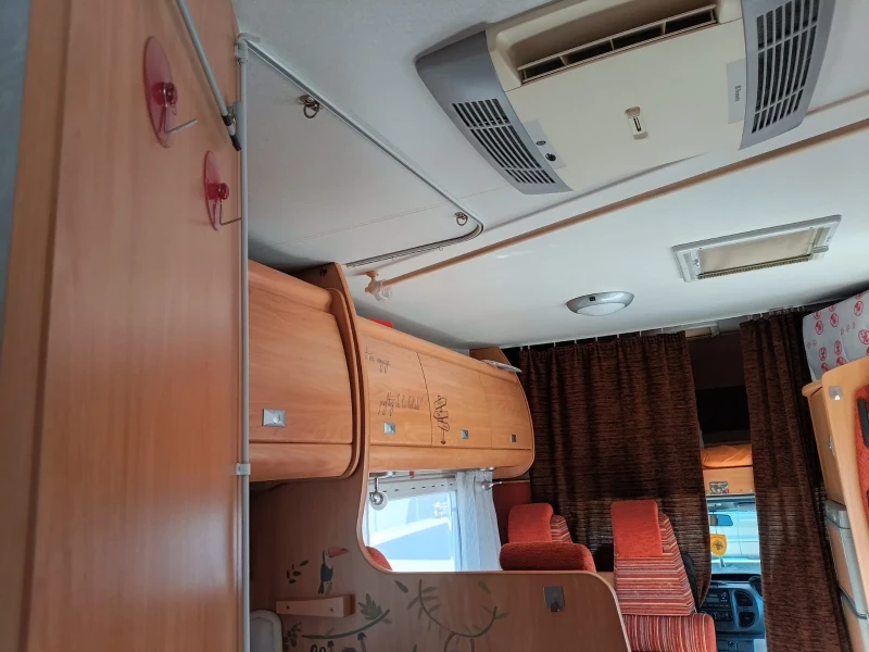 Кемпер Ford, снимка 16 - Каравани и кемпери - 51818127