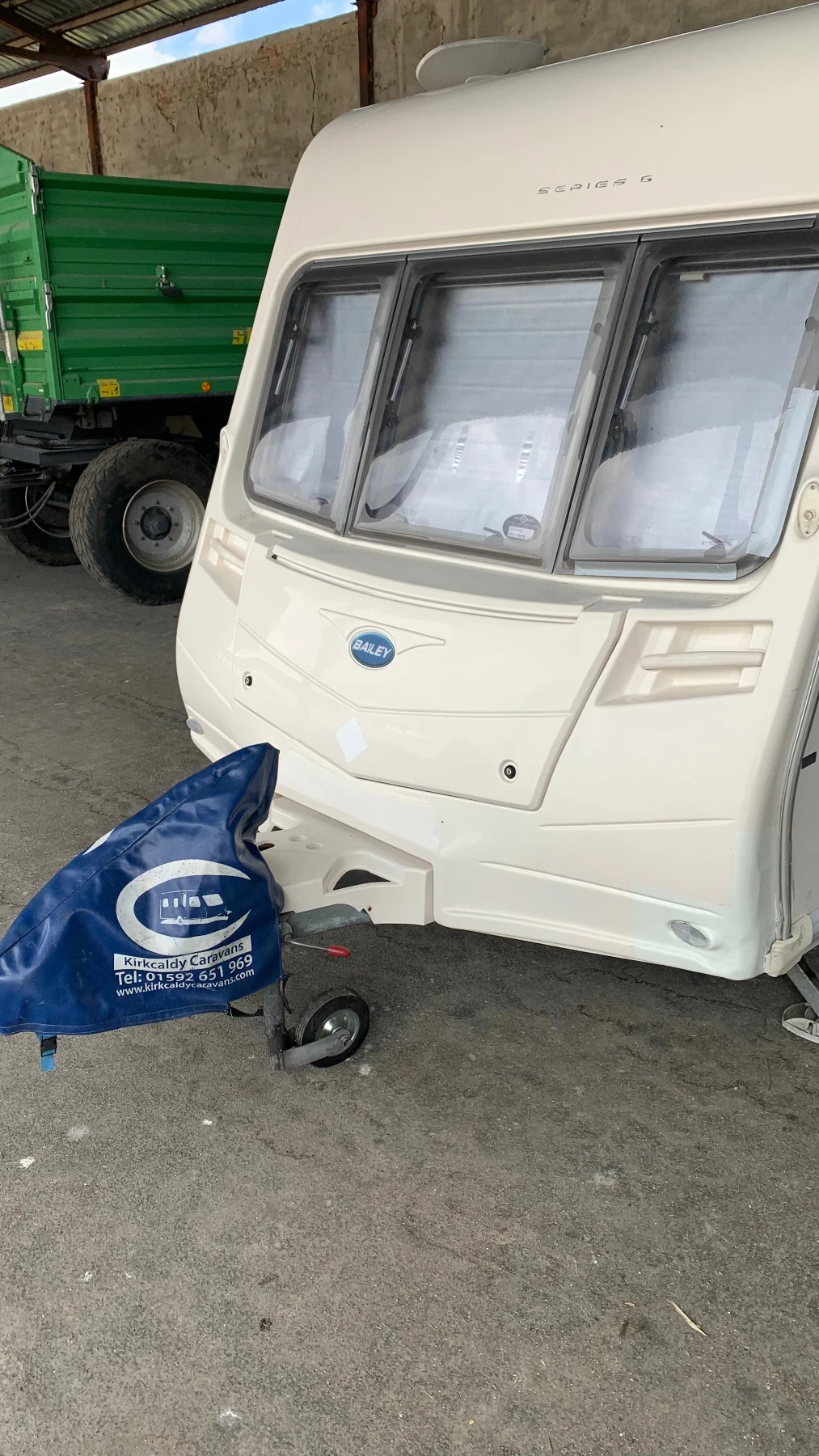 Каравана Bailey Ranger 60/4, снимка 16 - Каравани и кемпери - 54189957