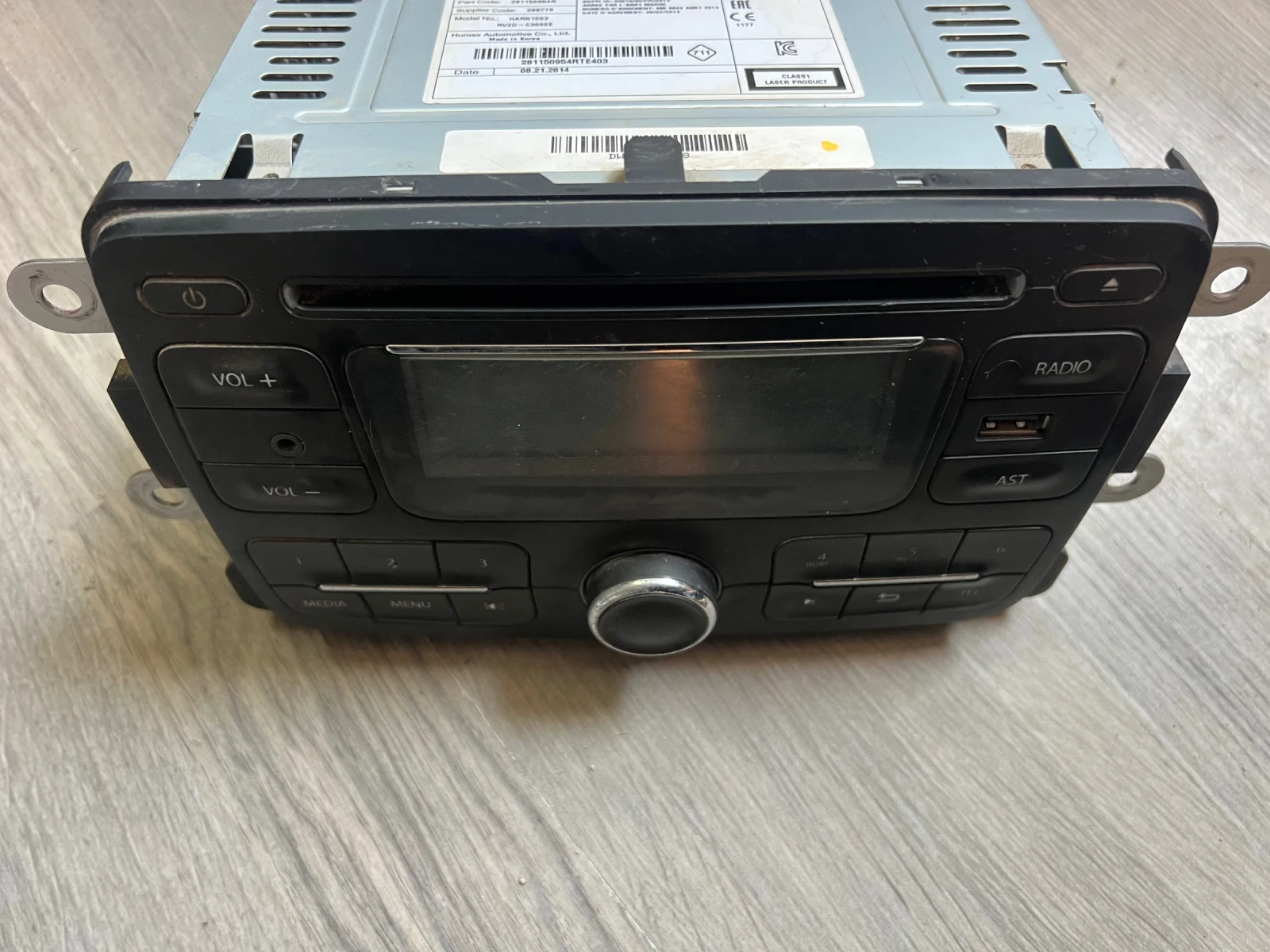 281150954R ����� CD DACIA LOGAN SANDERO DOKKER 281150954R | Mobile.bg � ����������� 1