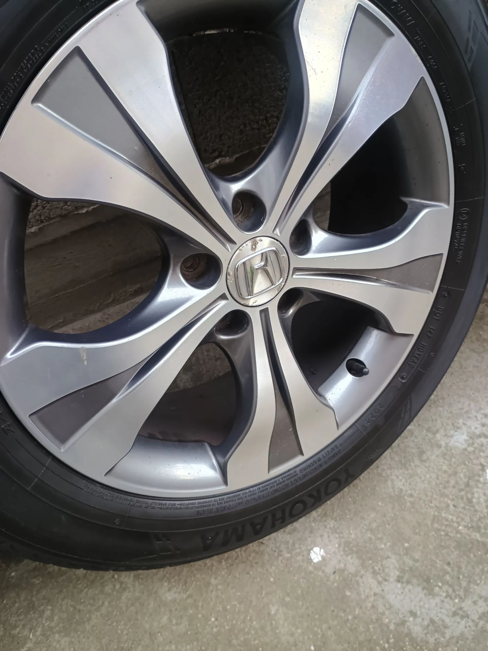 ���� � ������ 225/60R18 �� Honda Cr-v | Mobile.bg � ����������� 13