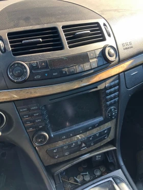 Mercedes-Benz E 320, снимка 6
