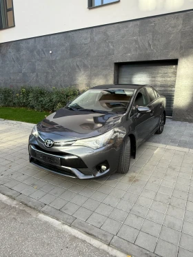 Toyota Avensis 1.8i VVT-i AUTOMATIC СЕРВИЗНА ИСТОРИЯ , снимка 1