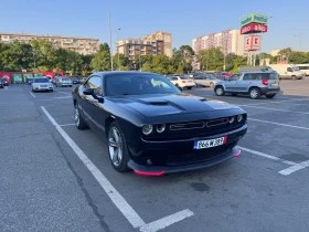 Dodge Challenger 5.7 RT, снимка 1