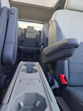 VW Multivan Edition, снимка 9