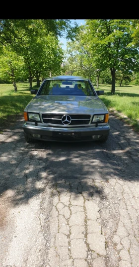 Mercedes-Benz 560, снимка 1