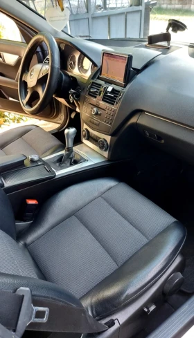 Mercedes-Benz C 220, снимка 6