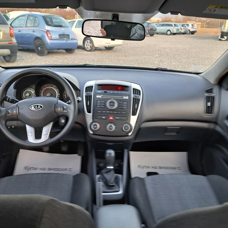 Kia Ceed 1.4  klima, снимка 10 - Автомобили и джипове - 48235464