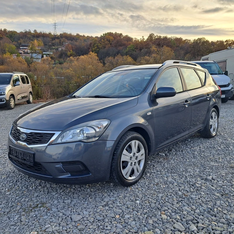 Kia Ceed 1.4  klima, снимка 2 - Автомобили и джипове - 48235464