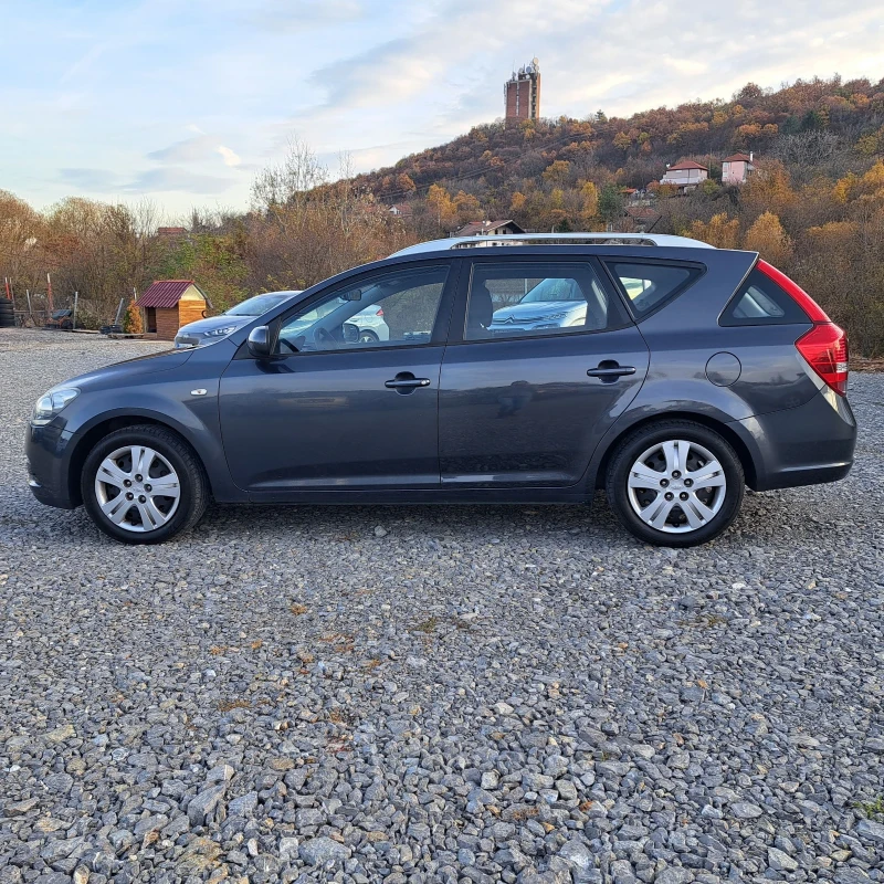 Kia Ceed 1.4  klima, снимка 4 - Автомобили и джипове - 48235464