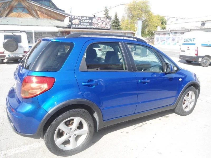 Suzuki SX4, снимка 8 - Автомобили и джипове - 47537495