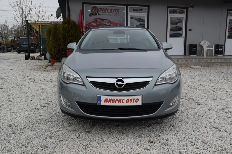 Opel Astra 1.4 ГАЗ Euro5, снимка 2 - Автомобили и джипове - 48376286