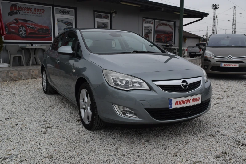 Opel Astra 1.4 ГАЗ Euro5, снимка 1 - Автомобили и джипове - 48376286