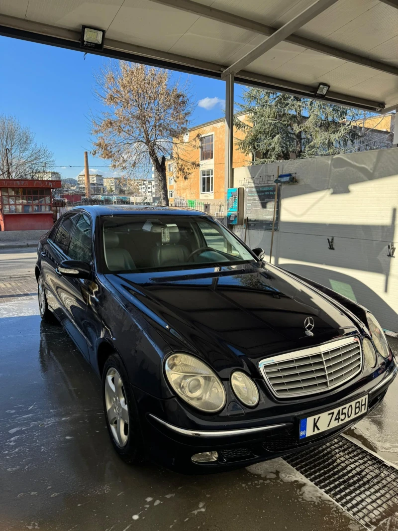 Mercedes-Benz E 240, снимка 2 - Автомобили и джипове - 48916276