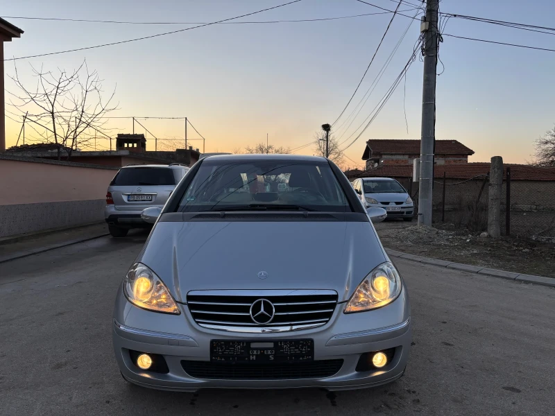 Mercedes-Benz A 180 Avantgarde, снимка 12 - Автомобили и джипове - 48921959