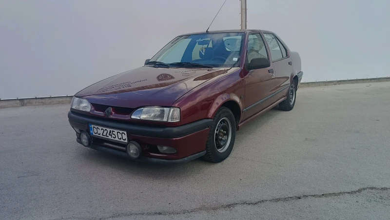 Renault 19 SHAMADE, снимка 1 - Автомобили и джипове - 49561936