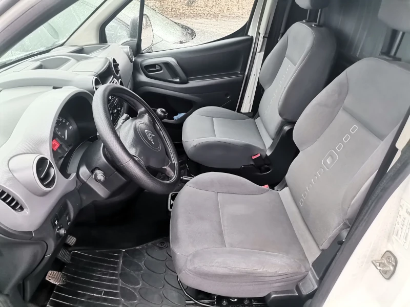 Citroen Berlingo 1.6hdi maxi, снимка 14 - Автомобили и джипове - 49598188