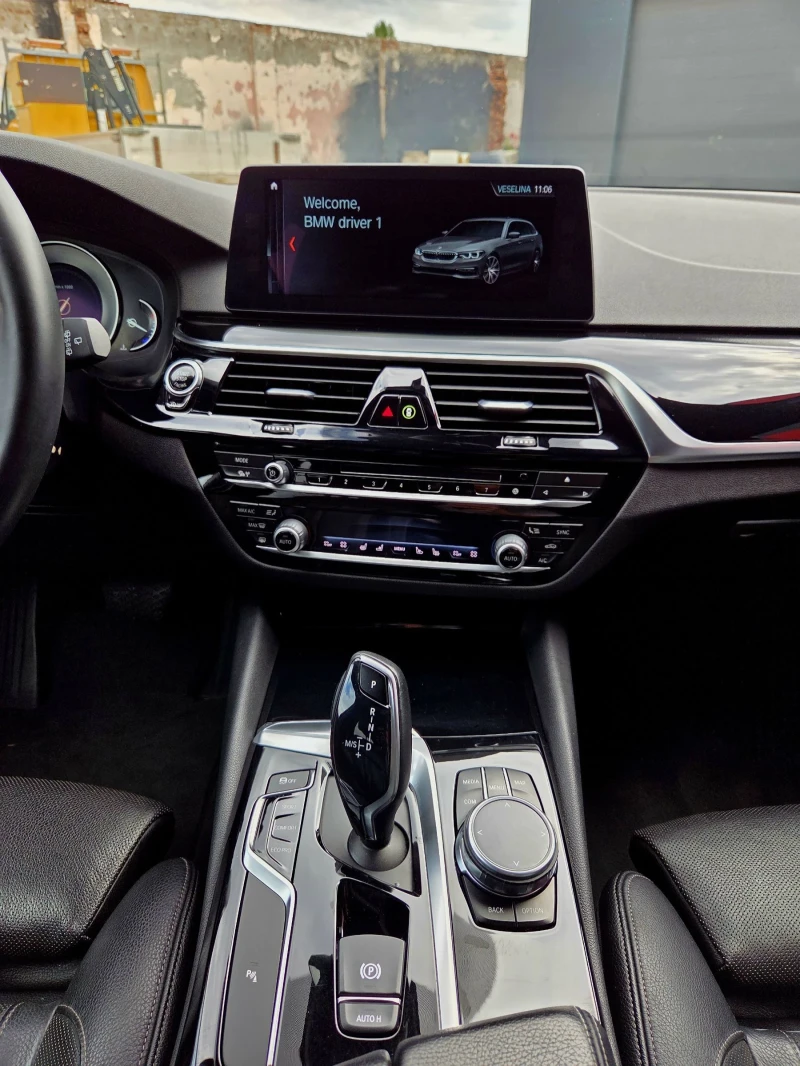 BMW 530 Xd M-pack, снимка 11 - Автомобили и джипове - 51214903