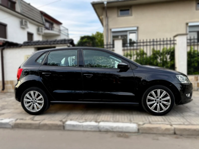 VW Polo, снимка 13 - Автомобили и джипове - 51550615