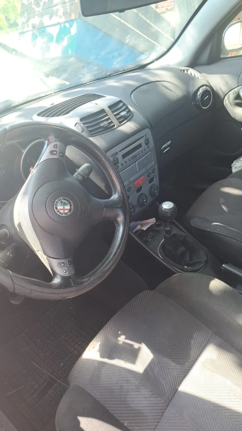 Alfa Romeo 147, снимка 4 - Автомобили и джипове - 51826758