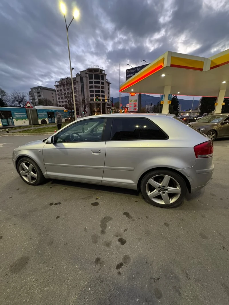Audi A3 2.0 TDI 140, снимка 3 - Автомобили и джипове - 52346347