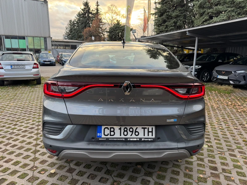 Renault Arkana 1.6 e-TECH Hybrid Auto, снимка 5 - Автомобили и джипове - 52374589