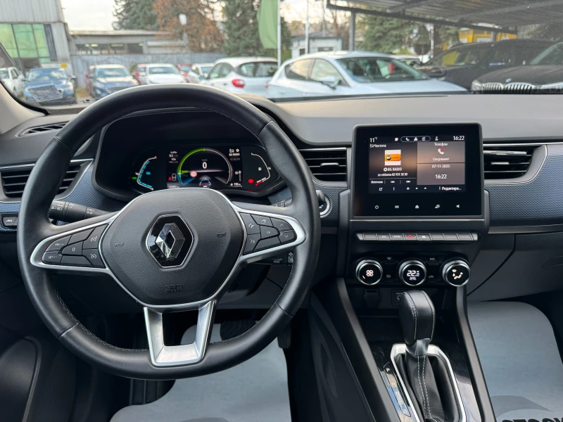 Renault Arkana 1.6 e-TECH Hybrid Auto, снимка 10 - Автомобили и джипове - 52374589