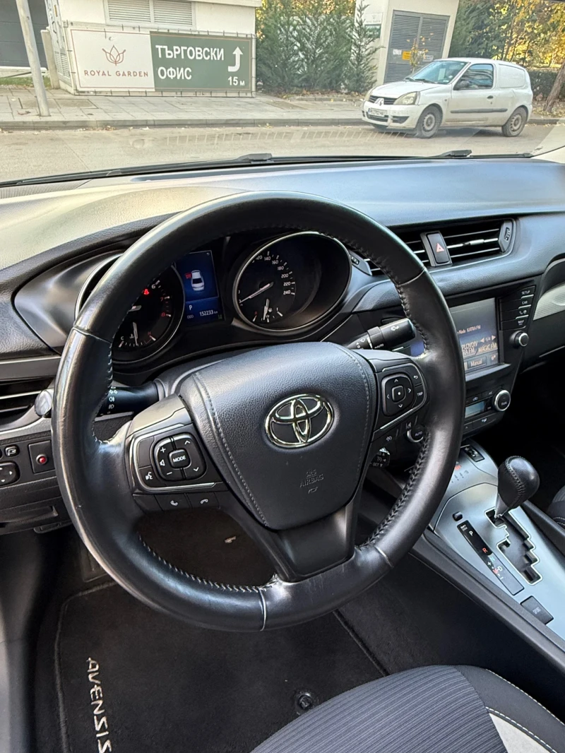 Toyota Avensis 1.8 190к.с. AUTOMATIC СЕРВИЗНА ИСТОРИЯ, снимка 9 - Автомобили и джипове - 52634991