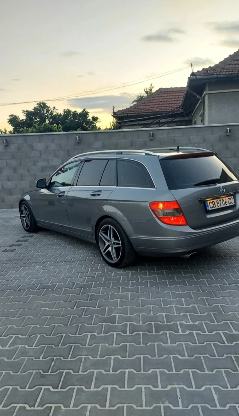 Mercedes-Benz C 220, снимка 3 - Автомобили и джипове - 52676293