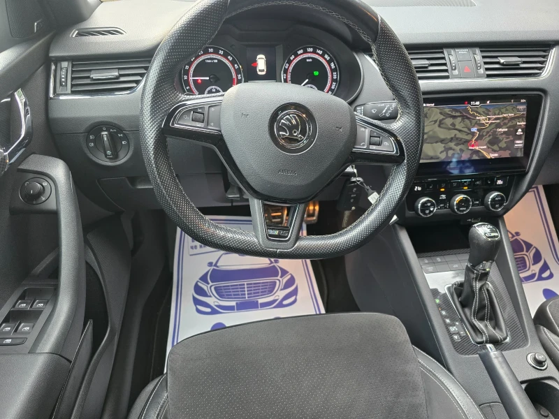 Skoda Octavia 2.0tDi VRS 4Х4 ШВЕЙЦАРИЯ , снимка 13 - Автомобили и джипове - 52689937