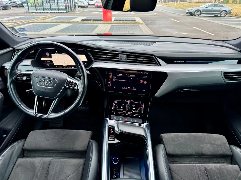 Audi E-Tron Audi E-Tron , снимка 7 - Автомобили и джипове - 53215835