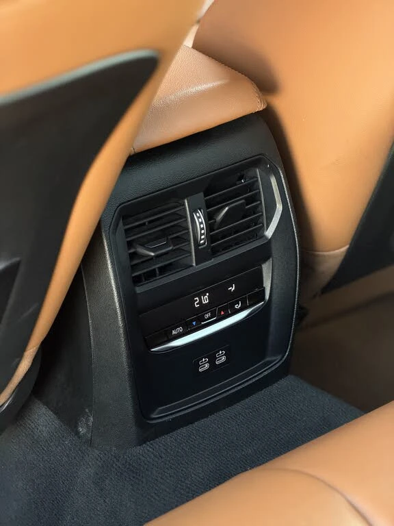 BMW 330 * 330i* XDRIVE* АвтоКредит* (ЦЕНА ДО БГ), снимка 12 - Автомобили и джипове - 52817054