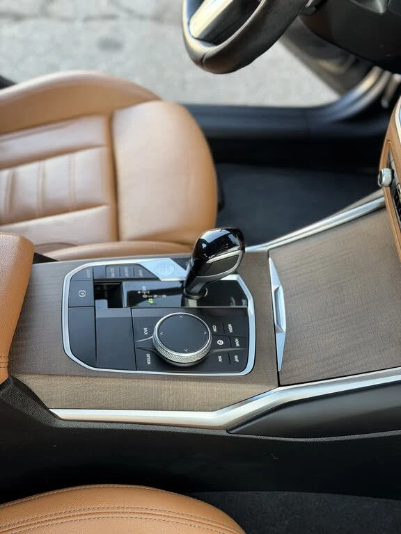 BMW 330 * 330i* XDRIVE* АвтоКредит* (ЦЕНА ДО БГ), снимка 11 - Автомобили и джипове - 52817054