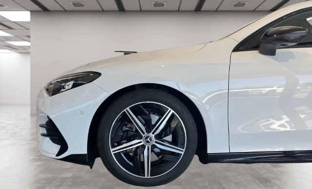 Mercedes-Benz CLA 200 = AMG Line = Advanced Plus Гаранция, снимка 4 - Автомобили и джипове - 55788045