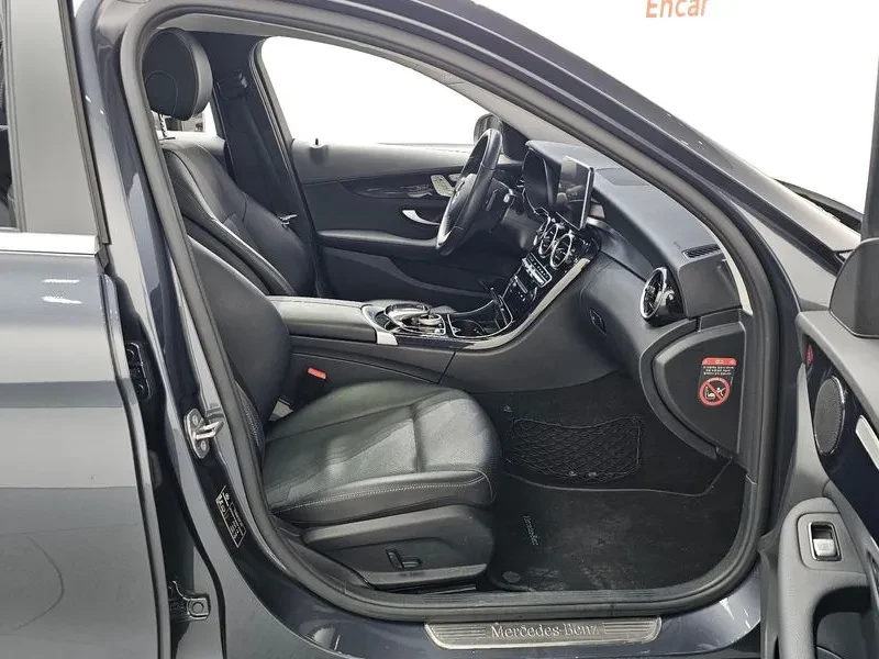 Mercedes-Benz C 200 САМО 30% АВАНС, снимка 11 - Автомобили и джипове - 55947069