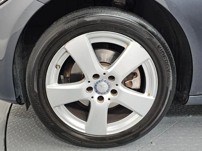 Mercedes-Benz C 200 САМО 30% АВАНС, снимка 5 - Автомобили и джипове - 55947069