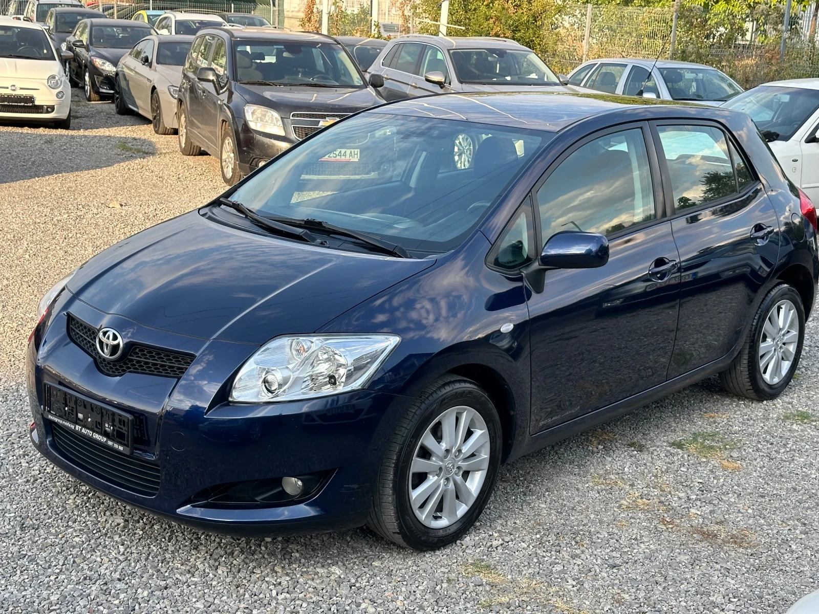 Toyota Auris 1.4! * * 115000км* * СЕРВИЗНА ИСТОРИЯ * *  - изображение 2