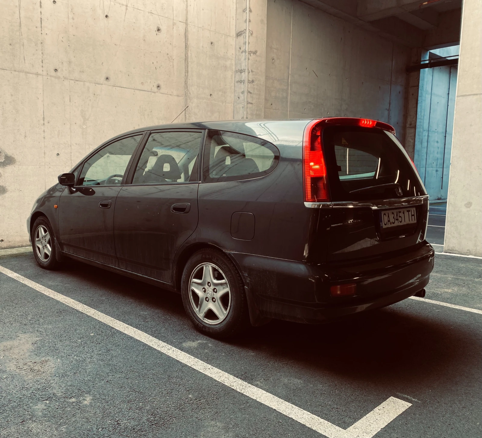 Honda Stream  - изображение 4