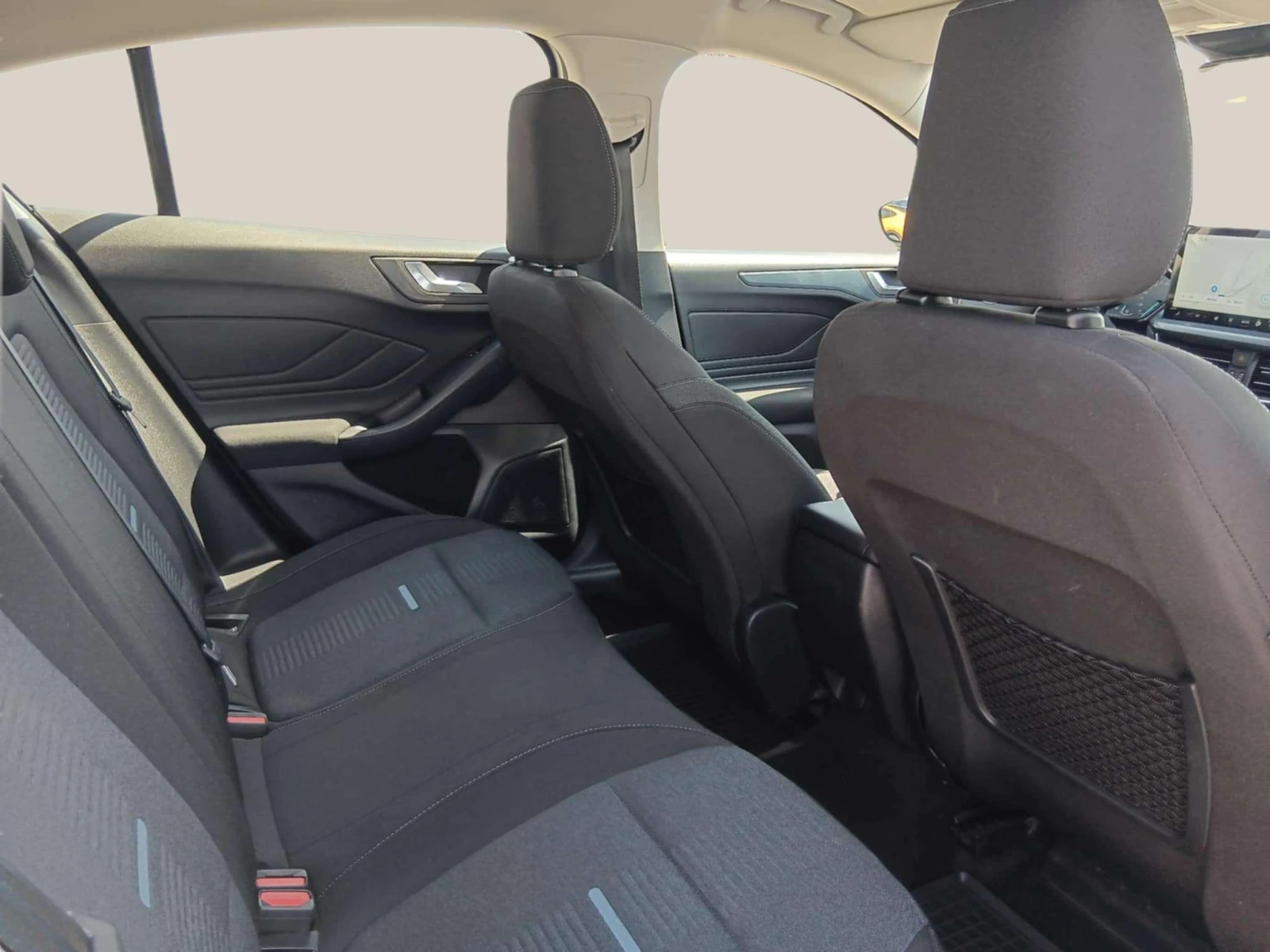 Ford Focus 1.0 EcoBoost - изображение 9