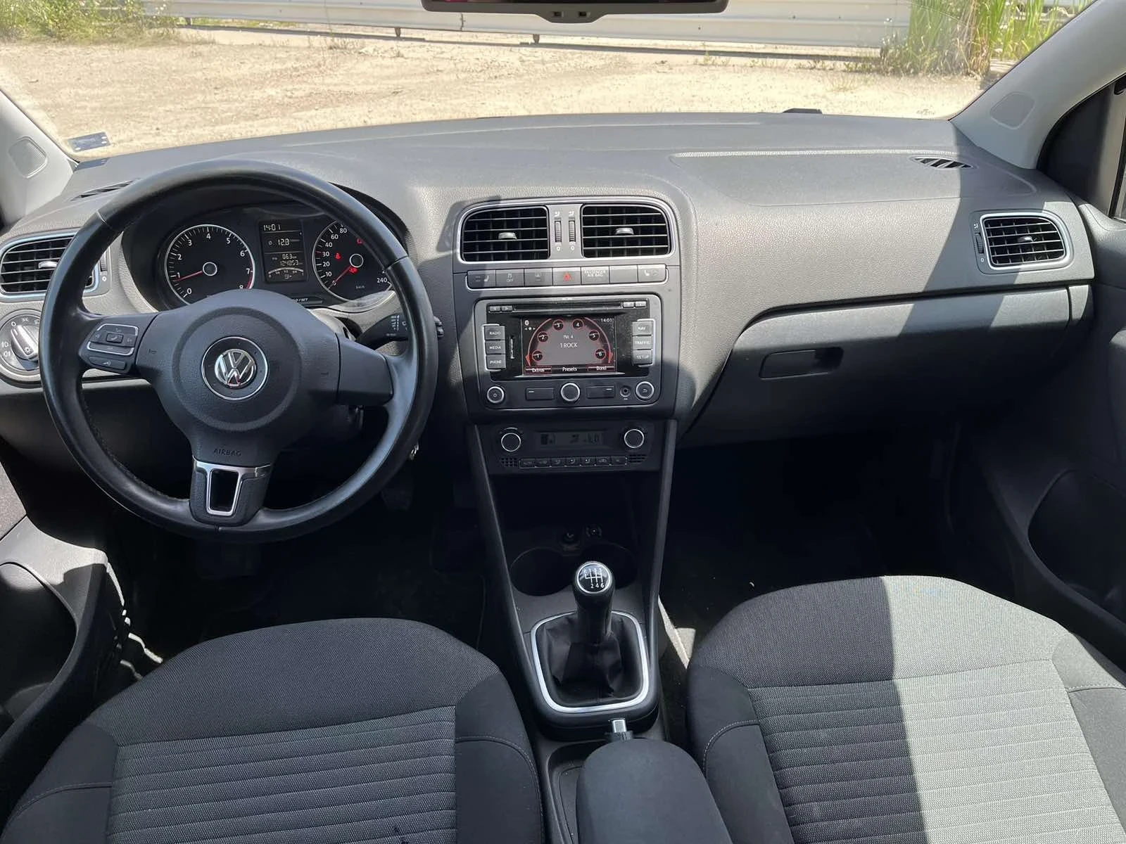VW Polo  - изображение 7