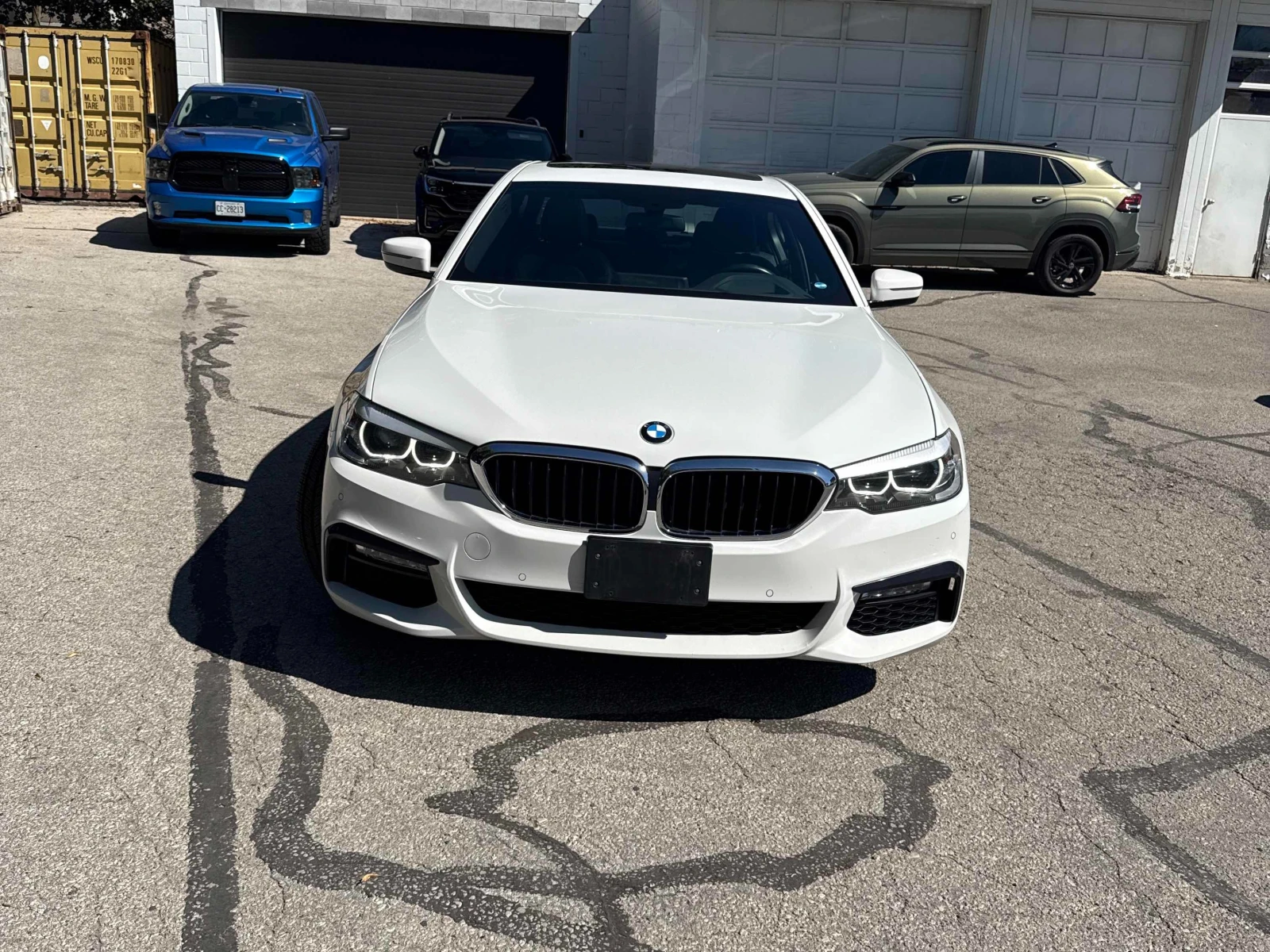 BMW 530 CARFAX * * АВТО КРЕДИТ * *  - изображение 2