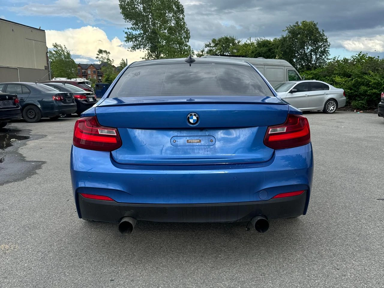 BMW 235 Малко КМ* Два чифта джанти* Ел салон с памет - изображение 4