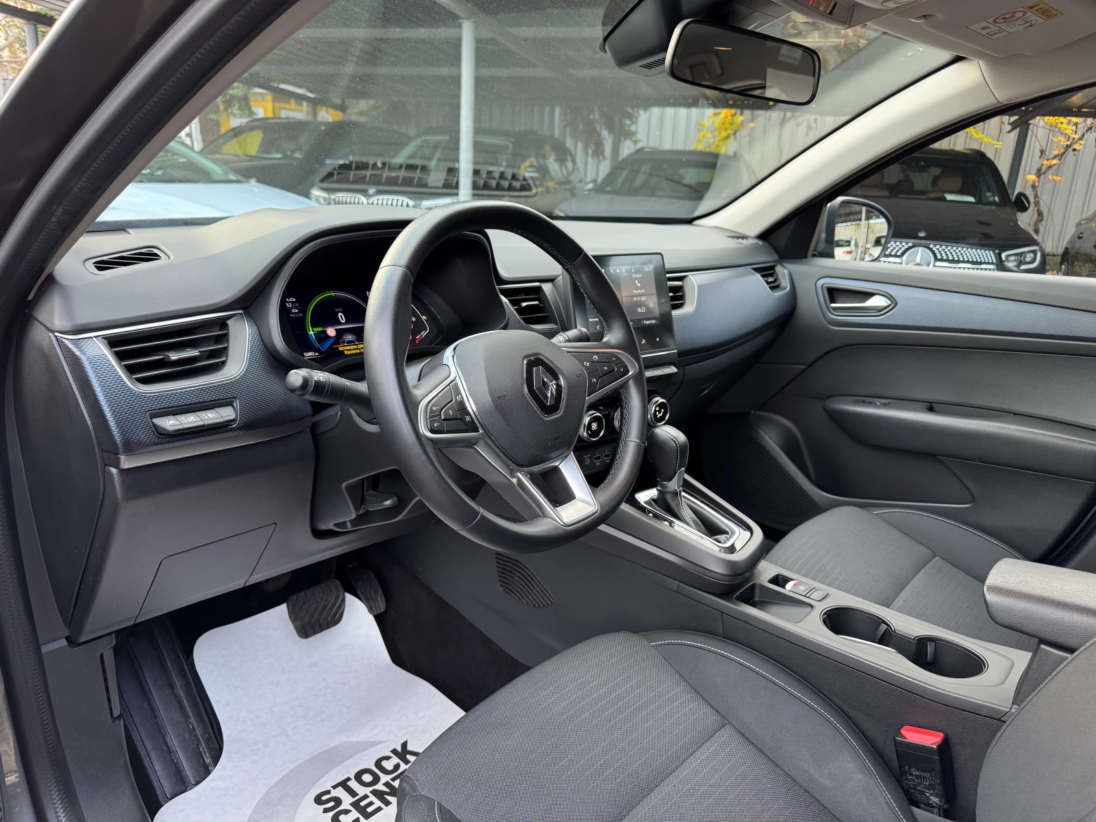 Renault Arkana 1.6 e-TECH Hybrid Auto - изображение 7