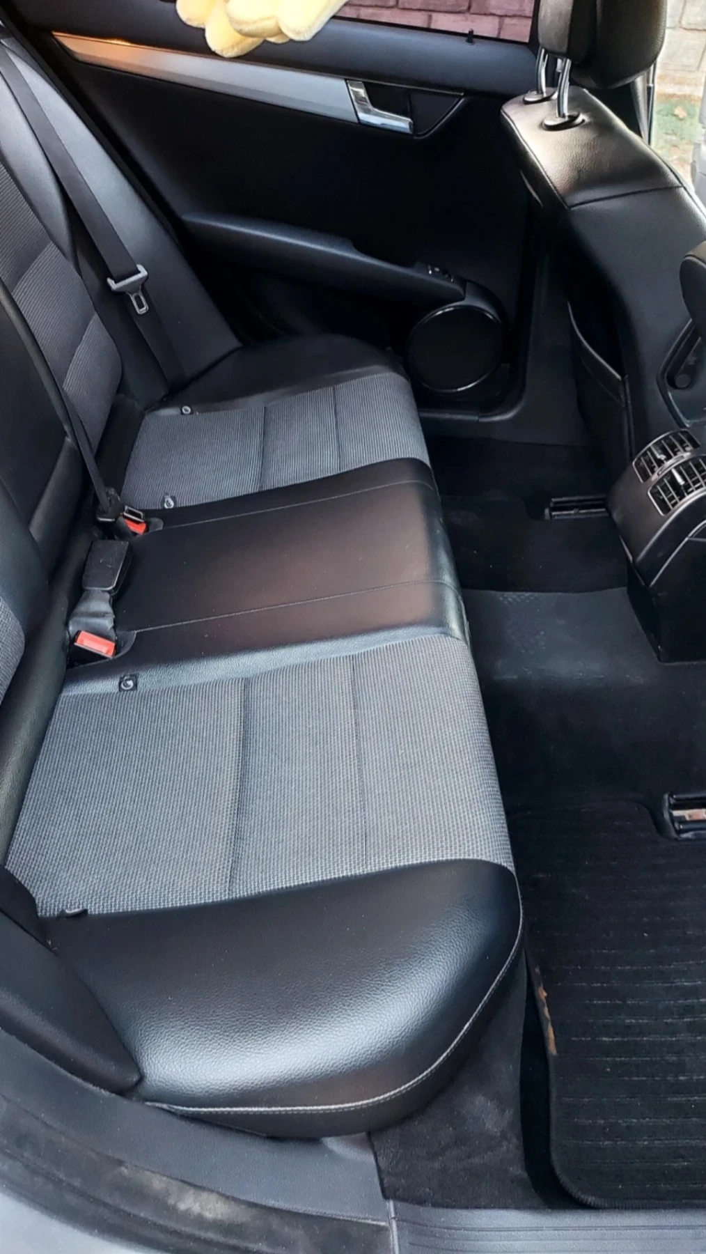 Mercedes-Benz C 220  - изображение 9