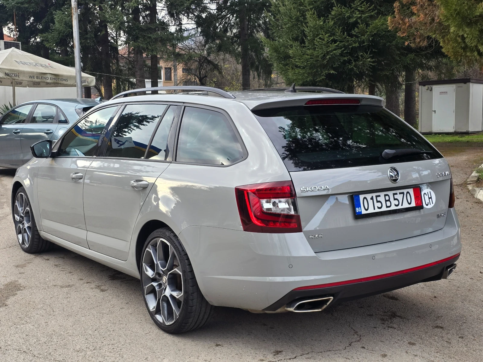 Skoda Octavia 2.0tDi VRS 44   | Mobile.bg   7