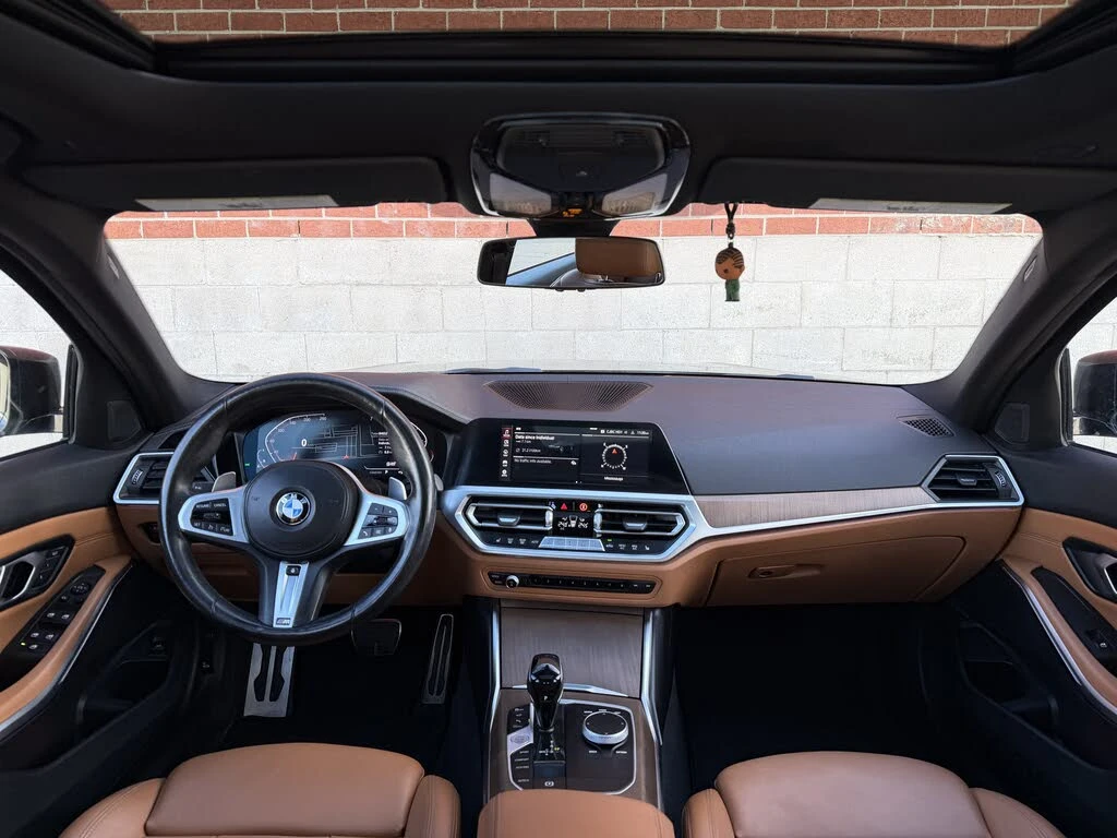 BMW 330 * 330i* XDRIVE* АвтоКредит* (ЦЕНА ДО БГ) - изображение 6