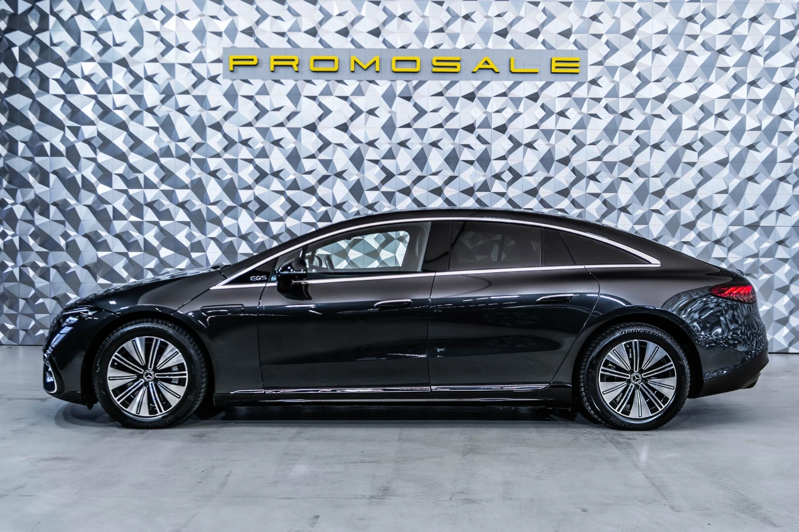 Mercedes-Benz EQS 450+ AMG Pano* Airmatic* DigiL* TV* Лизинг - изображение 3