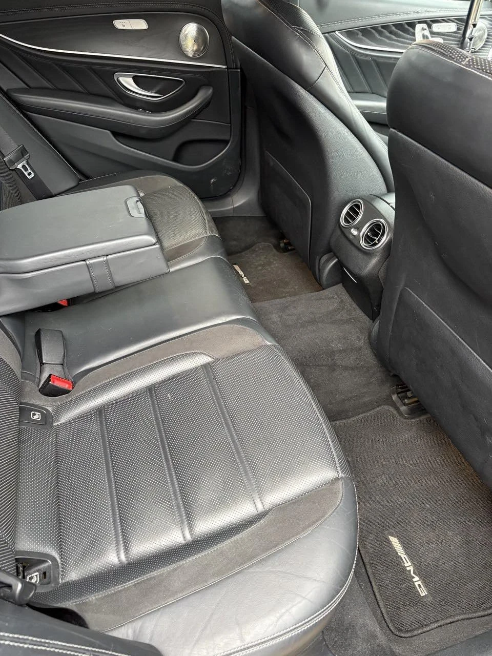 Mercedes-Benz E 53 AMG Hybrid - изображение 8