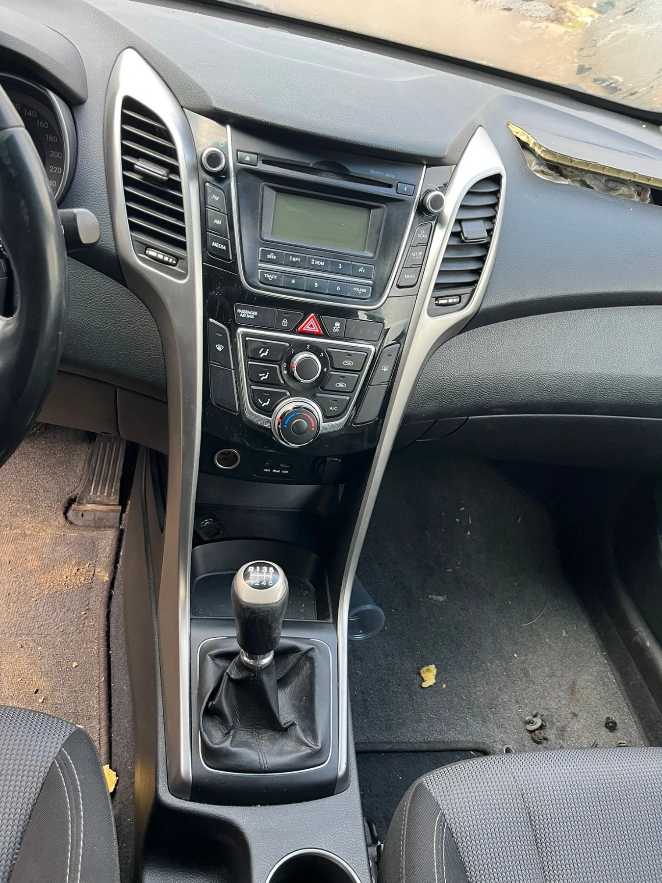 Hyundai I30 1.4i 16v - изображение 6